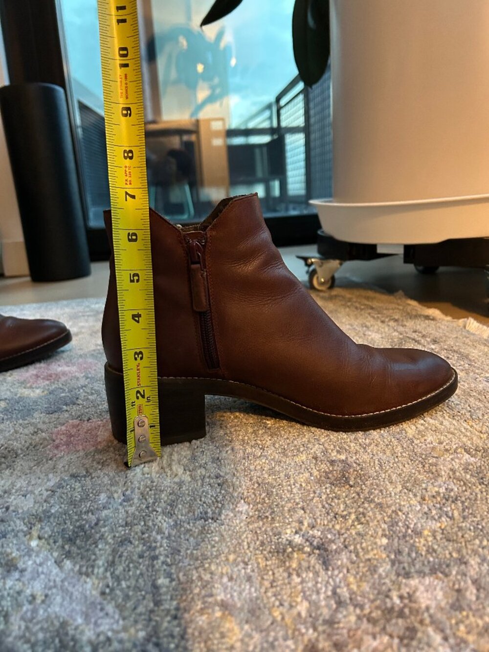 Cole Haan Leather Heeled Ankle Boots, Size 8 - Picture 16 of 16